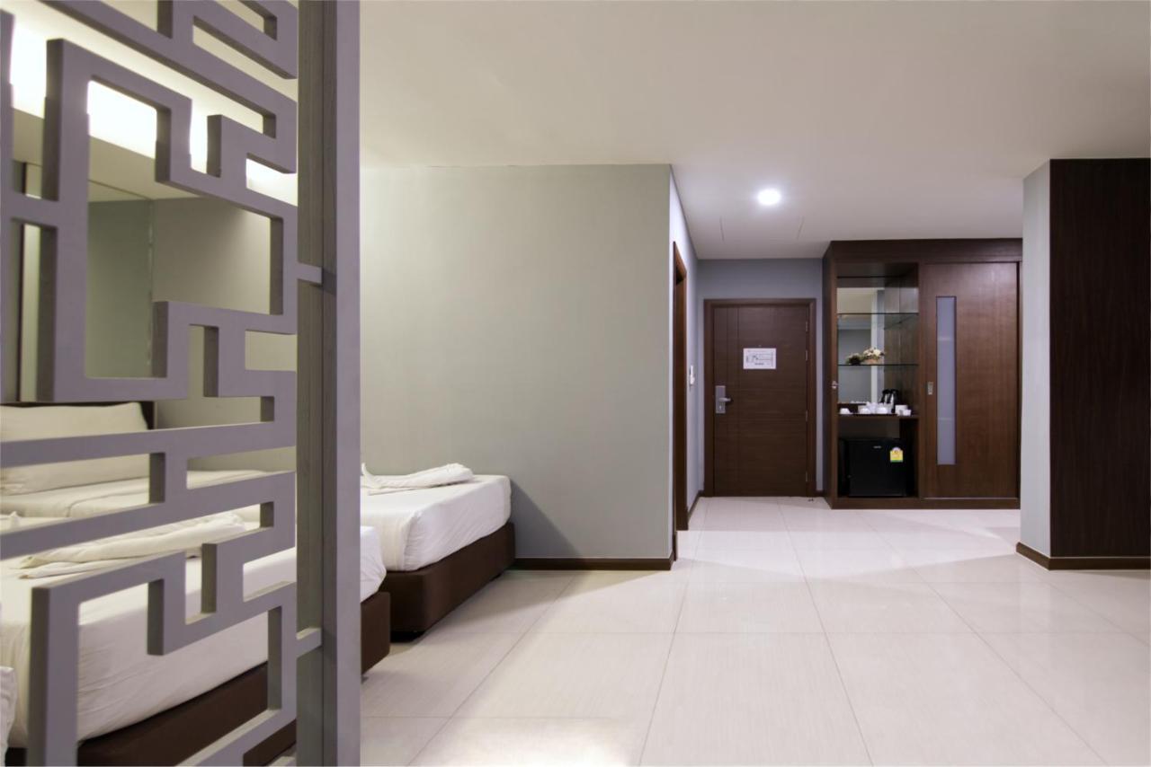 Grand Alpine Hotel Bangkok Exteriér fotografie