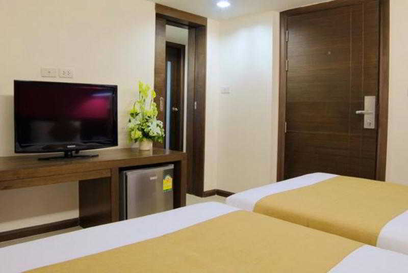 Grand Alpine Hotel Bangkok Exteriér fotografie