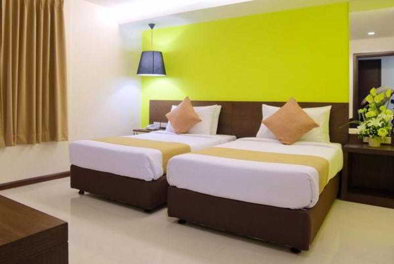 Grand Alpine Hotel Bangkok Exteriér fotografie